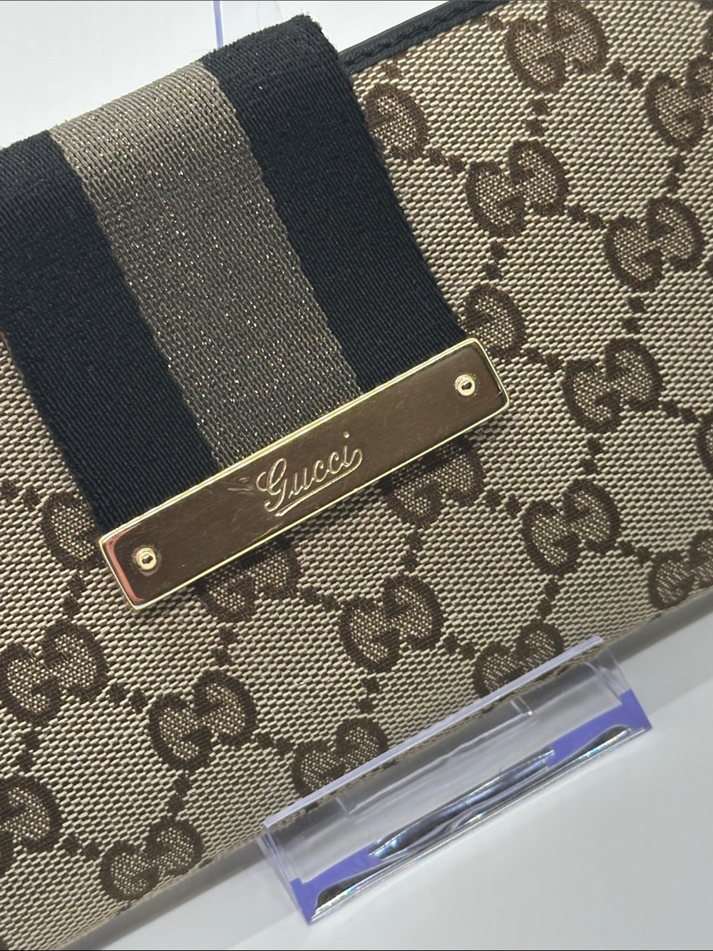 Gucci - GG Supreme Continental Wallet - Picture 3 of 15